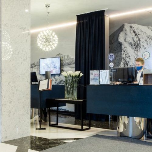 Отель "Новотель Резорт и спа Красная Поляна" / "Novotel Resort and spa Krasnaya Polyana"