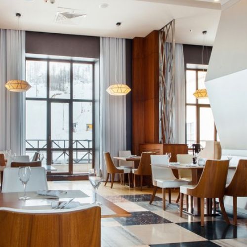 Отель "Новотель Резорт и спа Красная Поляна" / "Novotel Resort and spa Krasnaya Polyana"