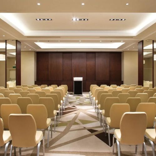 Отель "Новотель Резорт и спа Красная Поляна" / "Novotel Resort and spa Krasnaya Polyana"