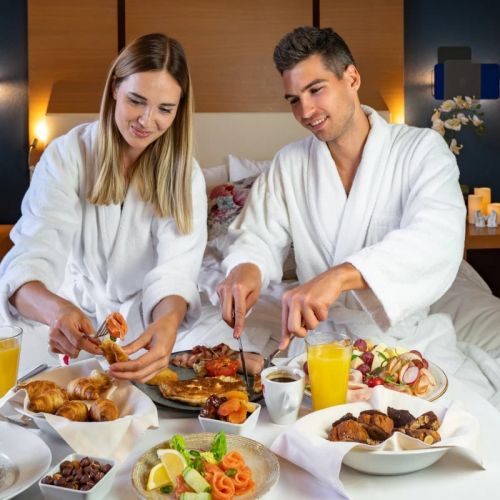 Отель "Новотель Резорт и спа Красная Поляна" / "Novotel Resort and spa Krasnaya Polyana"