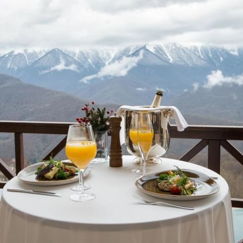 Отель "Новотель Резорт и спа Красная Поляна" / "Novotel Resort and spa Krasnaya Polyana"