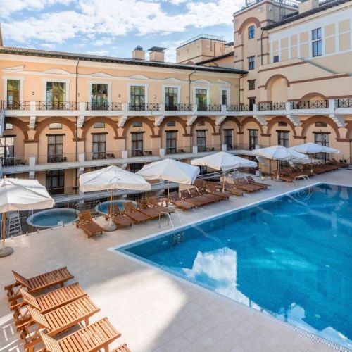 Отель "Новотель Резорт и спа Красная Поляна" / "Novotel Resort and spa Krasnaya Polyana"